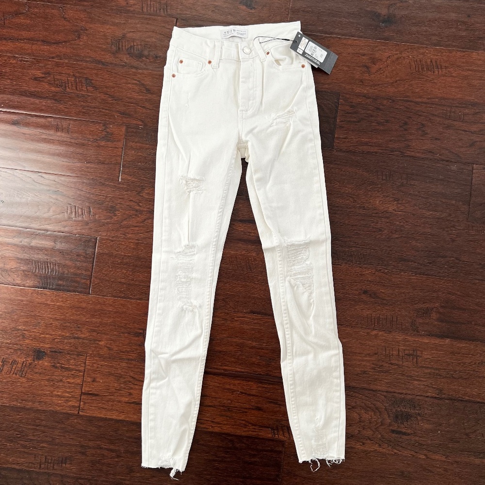 NWT Primark High Rise White Distressed Skinny Jeans Size 0